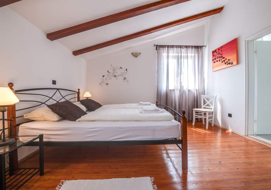 Villa Tanga near Rovinj with private pool and garden for 8 persons 