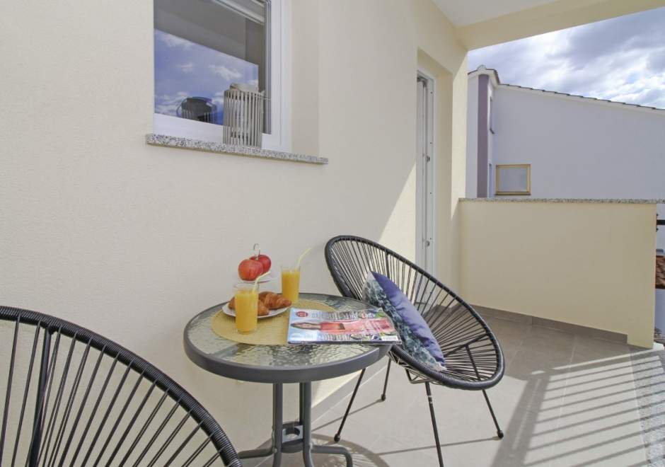 Apartments Doris / Studio for 2 with balcony