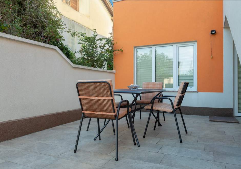 Comfort apartments with pool (Adults only) in Medulin / Two-bedroom A4