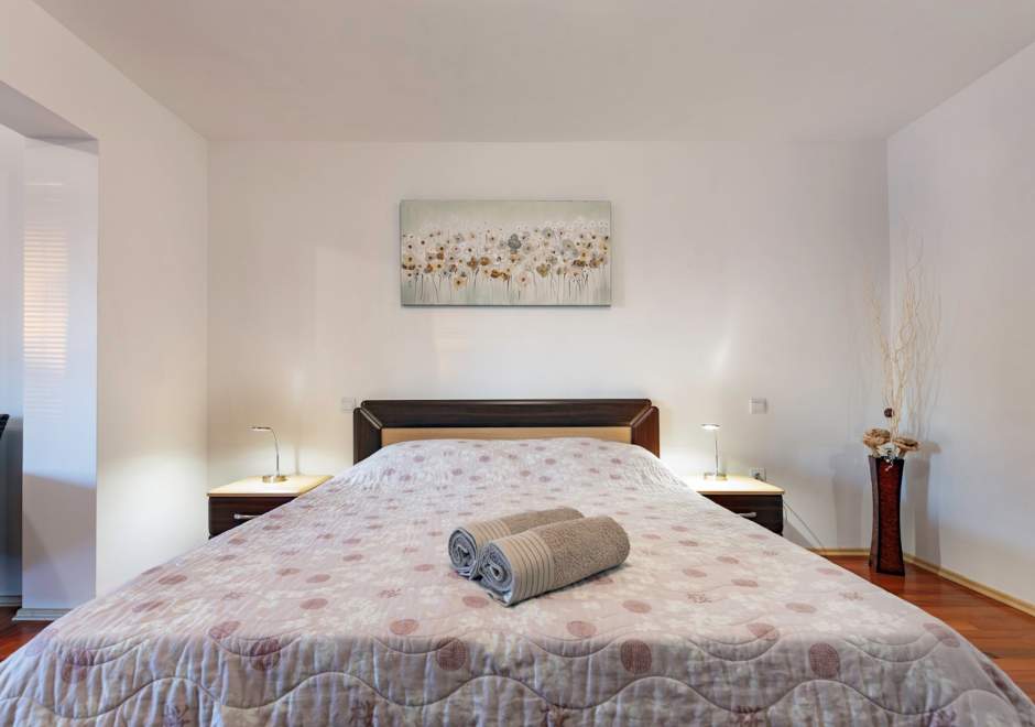 Family apartments Medulin / A5 One-bedroom apartment Love with shared pool and parking for 4 persons