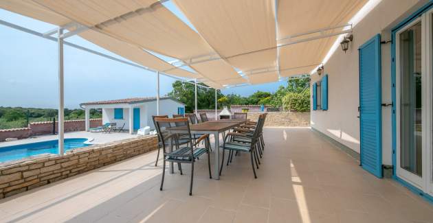 Villa Tanga near Rovinj with private pool and garden for 8 persons 
