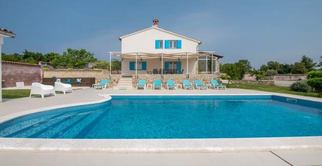 Villa Tanga in der Nähe von Rovinj mit privatem Pool und Garten für 8 Personen
