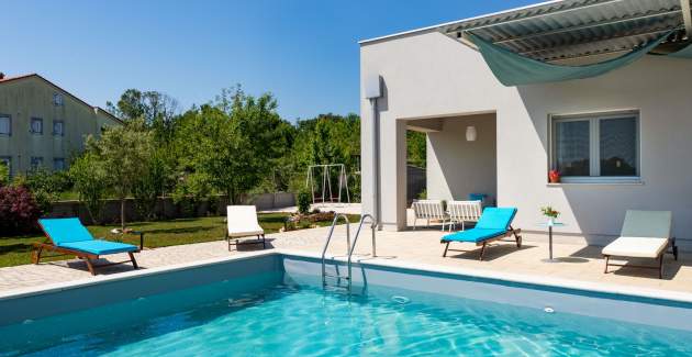 Casa vacanze con piscina vicino a Rovigno