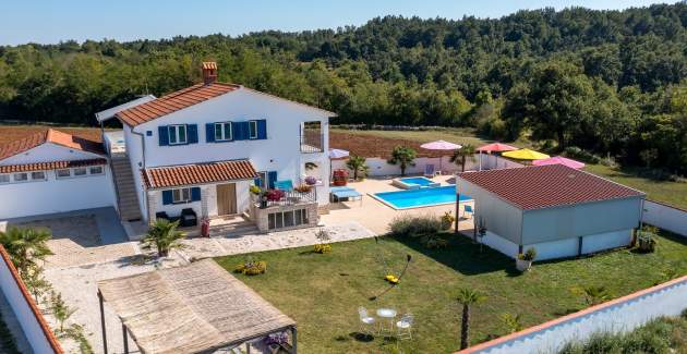 Holiday house in rural Istria with pool and hydromassage