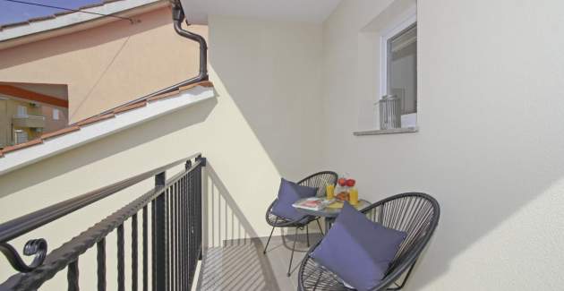 Apartments Doris / Studio for 2 with balcony