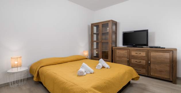 Appartamento con due camere da letto REA a Rovigno