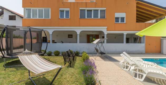 Comfort apartments with pool (Adults only) in Medulin / Two-bedroom A4
