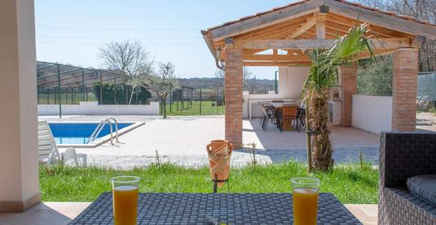 Villa Campagna with private pool, parking and garden in Rovinj