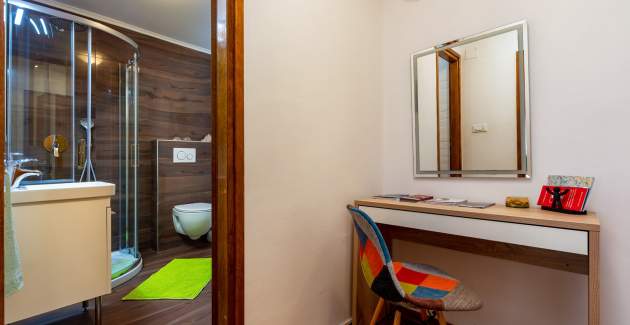 Appartamento con due camere da letto Sorgenfrei a Rovigno