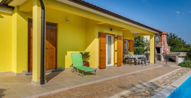Delightful villa with pool for 6 persons