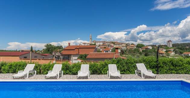 Casa vacanze con piscina a Višnjan