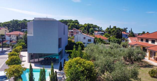 Villa di lusso con piscina a Rovigno