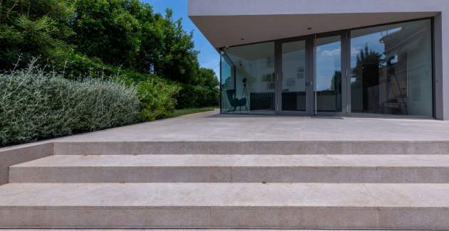 RM Luxury villa with pool in Rovinj