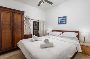 Ferienhaus Cave Romana