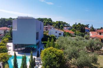 Villa di lusso con piscina a Rovigno