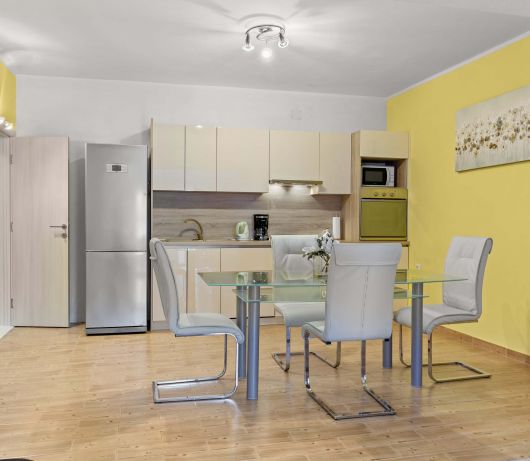 Apartment with pool in Medulin A4