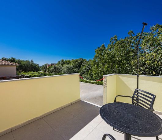 Apartment with pool in Medulin A6