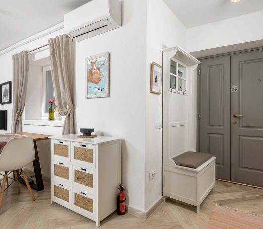 Secret Steps Apartment