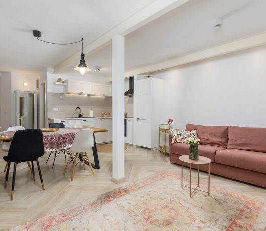 Secret Steps Apartment