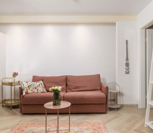 Secret Steps Apartment