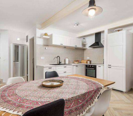 Secret Steps Apartment