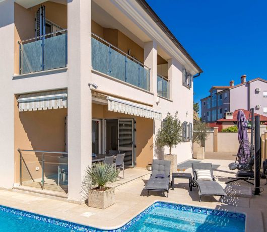 Villa Luxoria