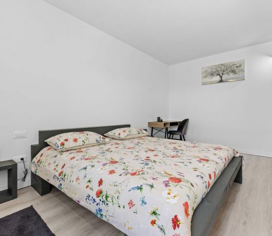 Lara Holiday Home