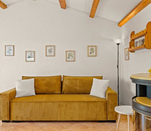 Holiday House Leo
