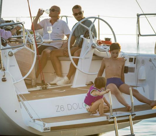 Yacht Z6 Dolcevita