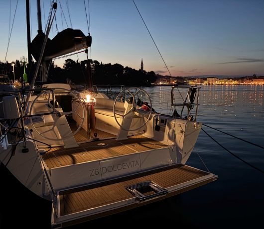 Yacht Z6 Dolcevita