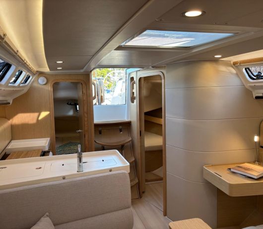 Yacht Z6 Dolcevita