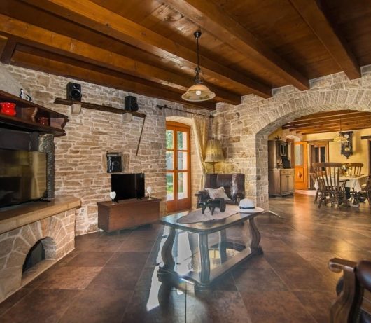 Rustic Villa Benina Rossa 1 with huge garden