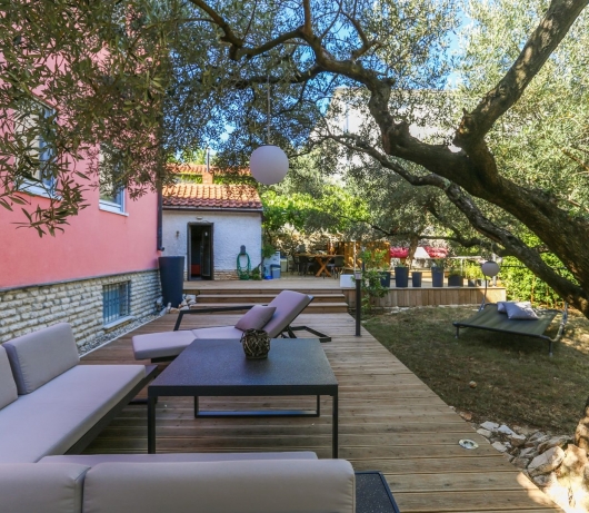 EventHouse / Apartment mit zwei Schlafzimmern, mit Balkon und Grillplatz A2