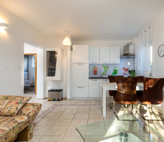 EventHouse / Apartment mit zwei Schlafzimmern, mit Balkon und Grillplatz A2