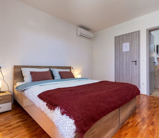 Rovinj City Studio/ App with balcony, parking, kitchenette for couples A1