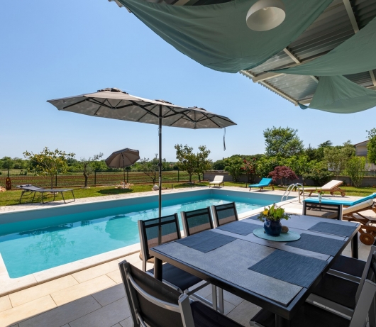 Ferienhaus mit Pool in der Nähe von Rovinj