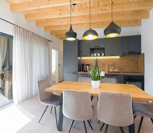 Cosy holiday house with pool HERA in Istria