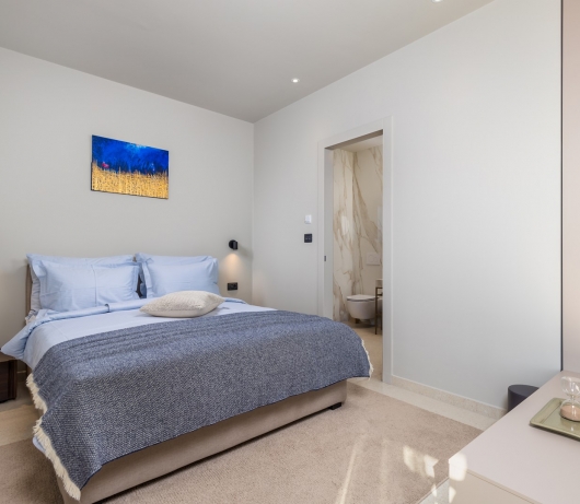 4R Luksuzna rezidencija u Rovinju / Dvosobni apartman sa terasom EUFEMIJA