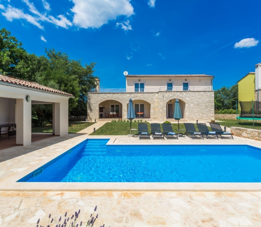 Rustikale Villa / Diletta mit Pool und Garten