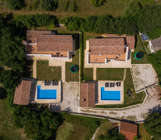 Ruralna villa / Diletta sa bazenom i vrtom