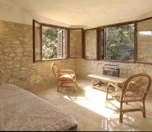 Holiday House Cave Romana