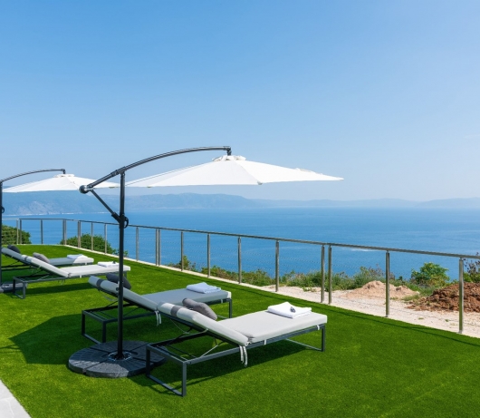 Villa Atrium with private pool, sea view, jacuzzi, gym and sauna