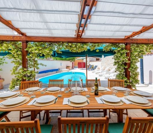 Rustic Villa Diana with pool near Rovinj