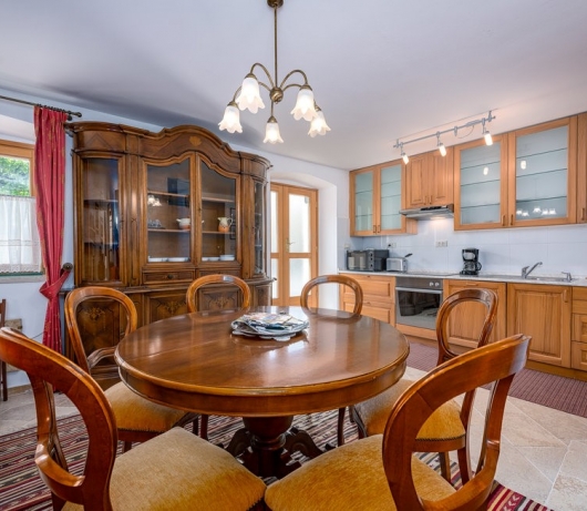 Rustic Villa Diana with pool near Rovinj