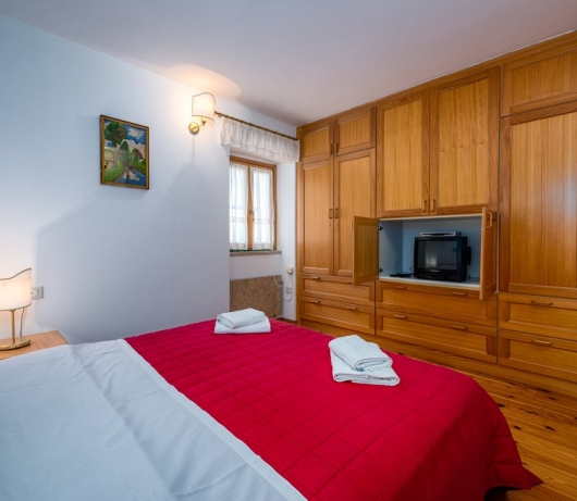 Rustic Villa Diana with pool near Rovinj