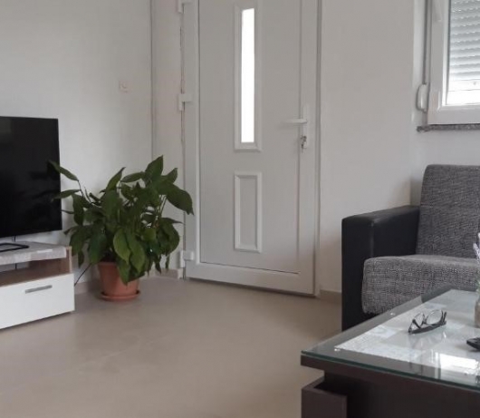Ferienhaus Ante mit schönem Privatgarten