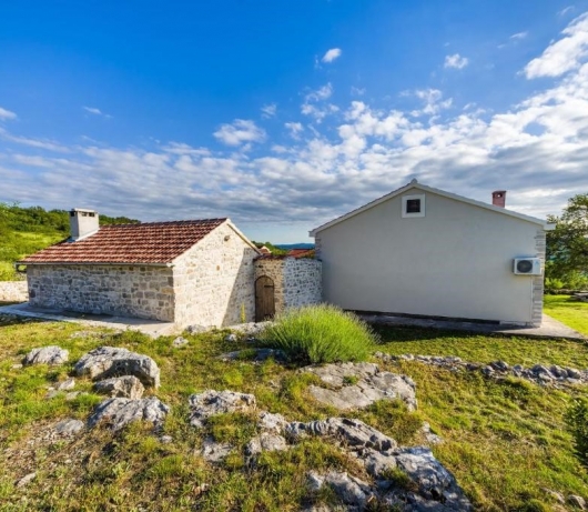 Ferienhaus Ante mit schönem Privatgarten