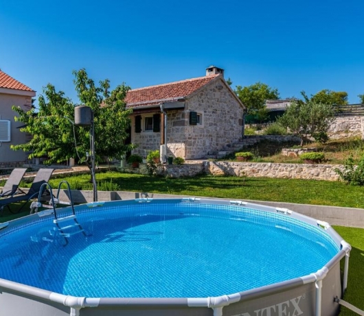 Ferienhaus Ante mit schönem Privatgarten