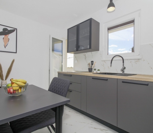Apartments Doris / Studio for 2 with balcony