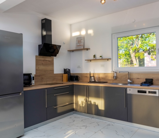 Moderne Villa Blue Lagoon mit Swimmingpool und Whirlpool